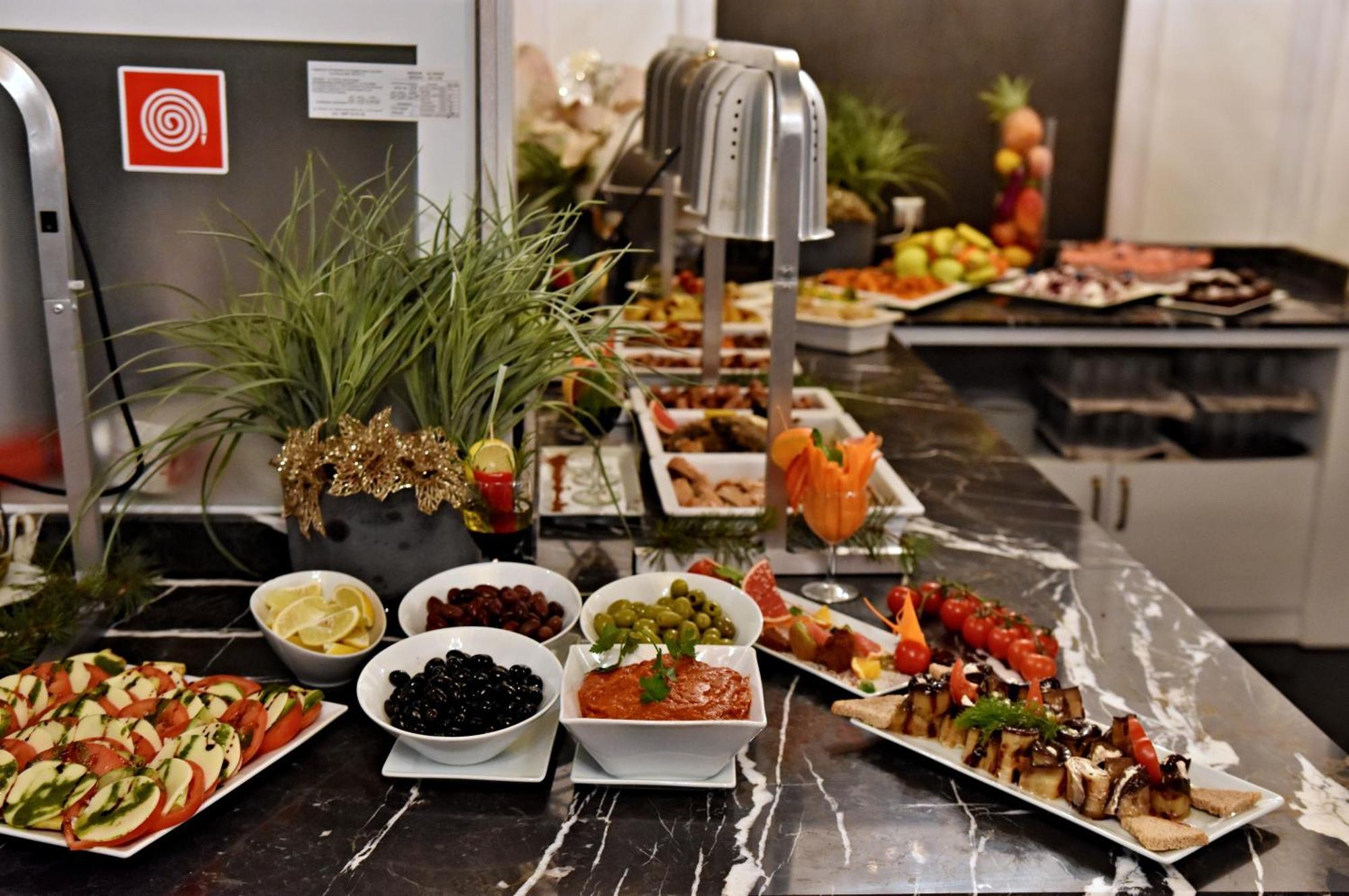 Complex Katalina Hotel Tsigov Chark Ngoại thất bức ảnh
